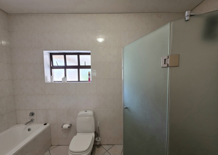 4 Bedroom Property for Sale in Jan Cillierspark Free State